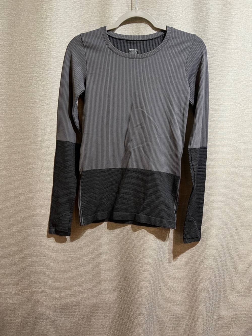 Athleta Flurry Colorblock Seamless Base Layer Top Small Activewear Training